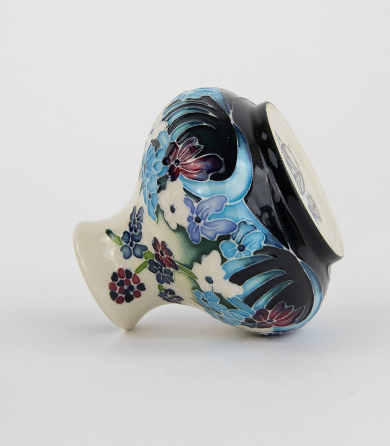 MOORCROFT POTTERY - 2004 FLORAL FLOWER SQUAT VASE