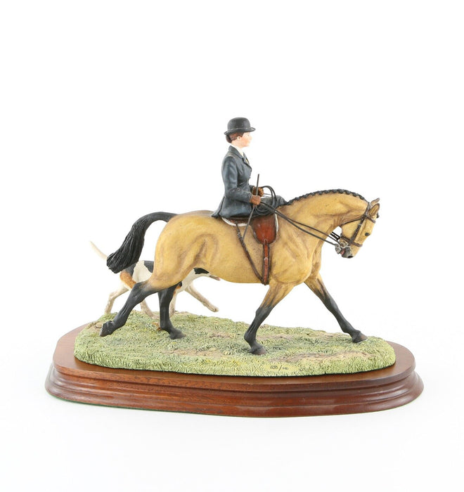 BORDER FINE ARTS 'ELEGANCE IN THE FIELD' FIGURE MODEL TABLEAU L126 238/950 & COA