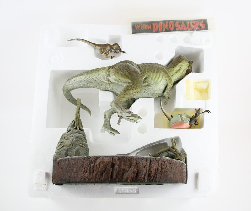 JURASSIC PARK, SIDESHOW COLLECTIBLES 'WHEN DINOSAURS RULE THE EARTH' 8188, BOXED