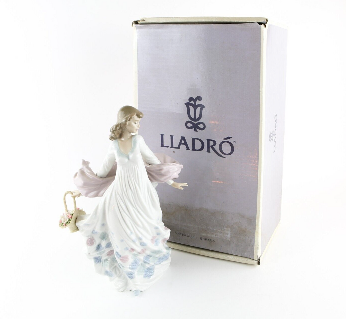 Lladro 'Spring Splendor' Firl Lady Dress Flowers Large Figure Model ...
