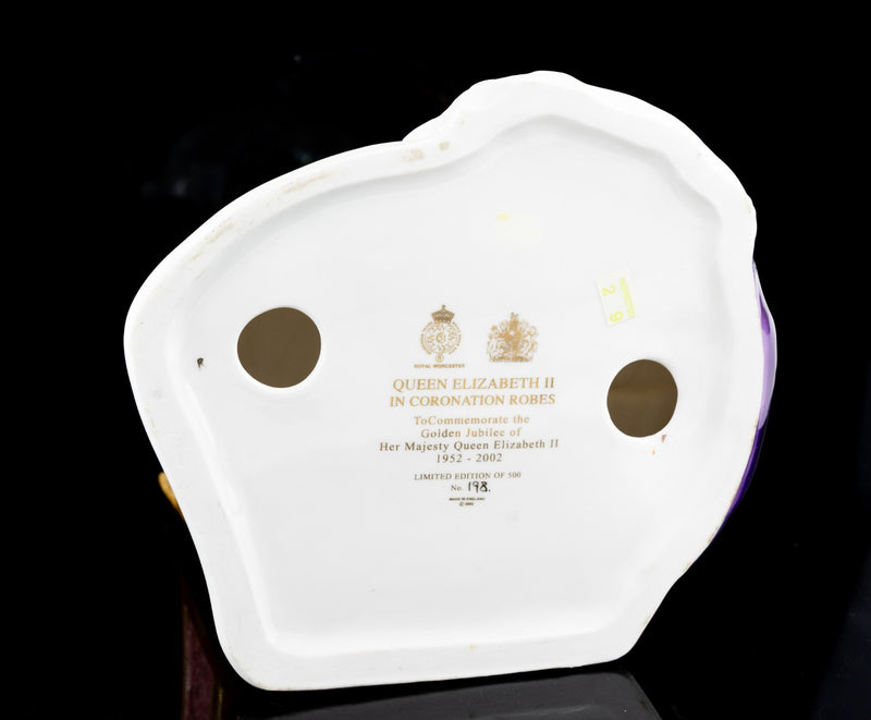 ROYAL WORCESTER 'HM QUEEN ELIZABETH II ON CORONATION DAY' LIMITED EDITION FIGURE