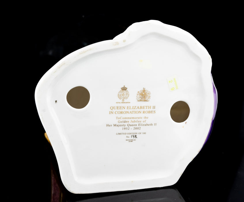 ROYAL WORCESTER 'HM QUEEN ELIZABETH II ON CORONATION DAY' LIMITED EDITION FIGURE