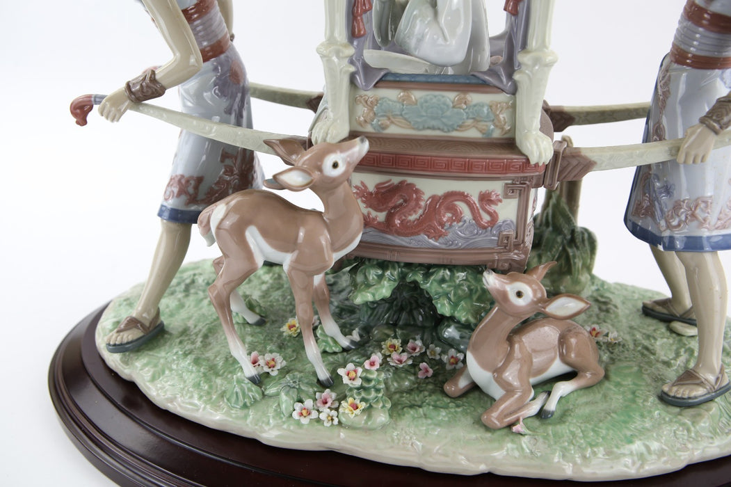 LLADRO 'IN THE EMPEROR'S FOREST' 1858 LARGE ORIENTAL FIGURE 87/1000, BOXED & COA
