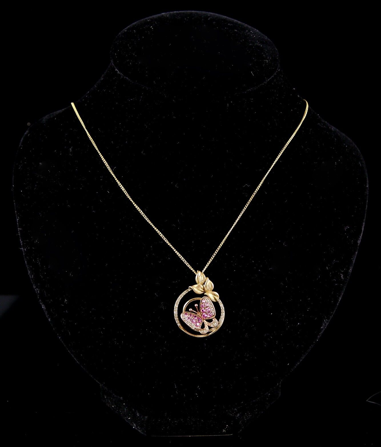 Latest Valentine's Gifts