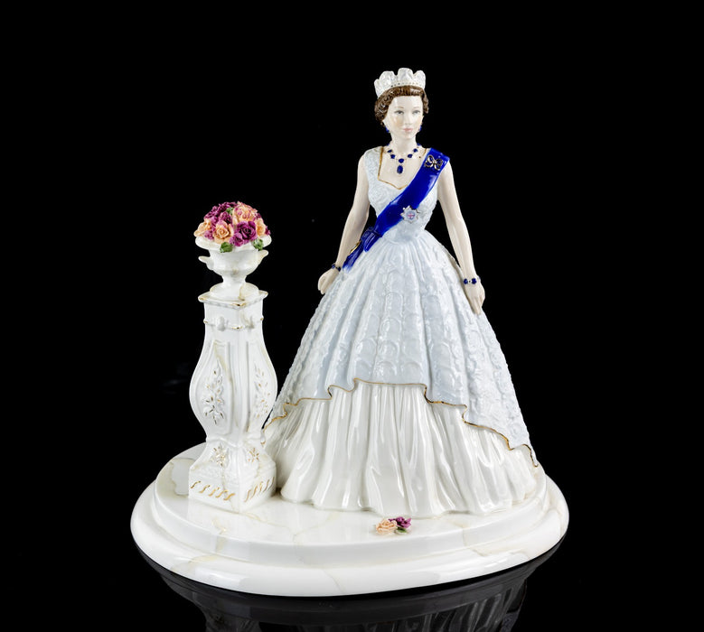COALPORT HM QUEEN ELIZABETH II GOLDEN JUBLIEE LIMITED EDITION FIGURE