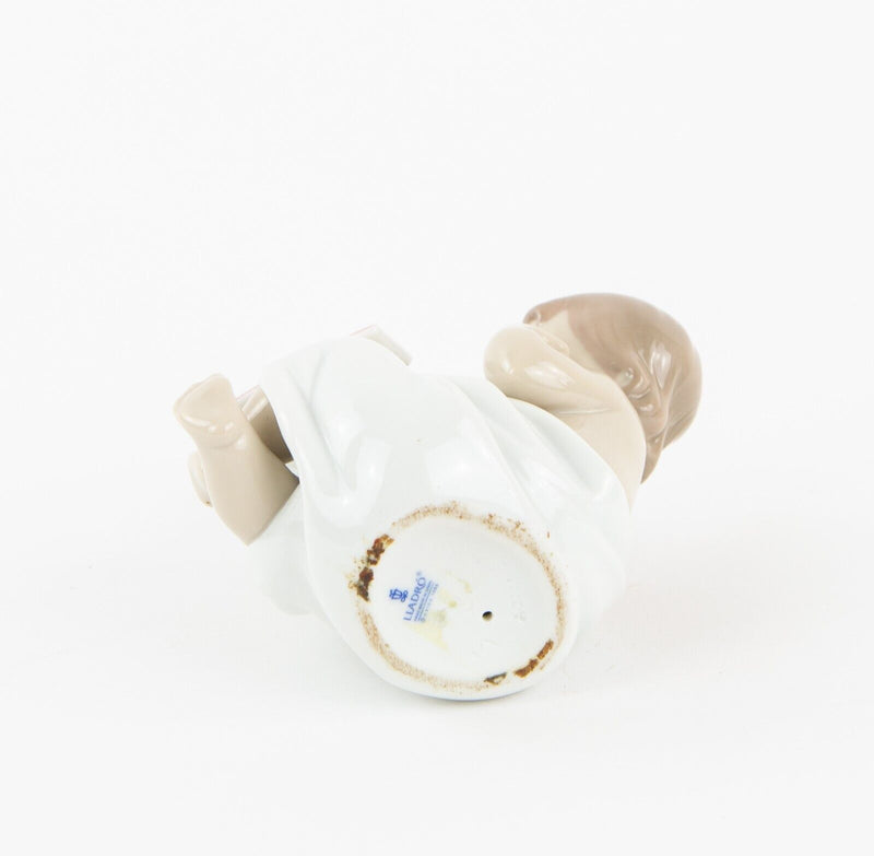 LLADRO 'HEAVENS GIFT BABY GIRL' FIGURE MODEL 7588