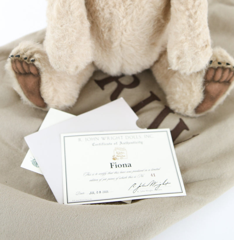 R JOHN WRIGHT - 'FIONA' LARGE LIMITED EDITION ALPACA TEDDY BEAR 41/300 & COA