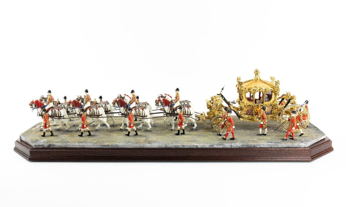 BORDER FINE ARTS 'CORONATION 1953' QUEEN LIMITED EDITION FIGURE B0810 194/350