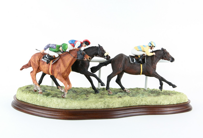 BORDER FINE ARTS 'ON THE RAILS' LIMITED EDITION FIGURE MODEL B0655 37/950 & COA