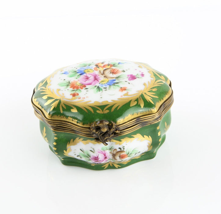 LIMOGES, FRANCE GREEN FLORAL CERAMIC LIDDED PILL TRINKET BOX