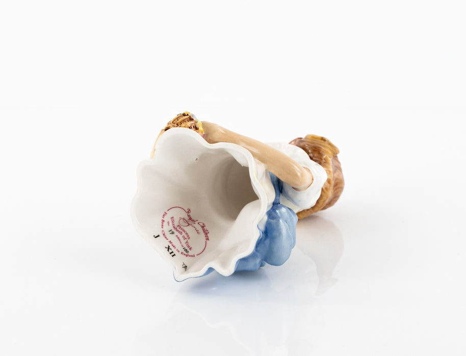 BRONTE - PRINCESS ELIZABETH OF YORK LIMITED EDITION GOVIERS CANDLE SNUFFER