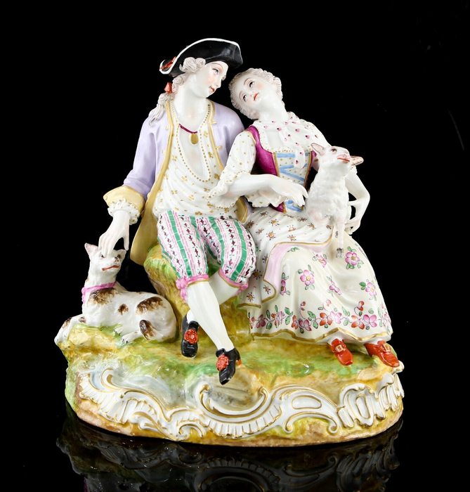 LOVING COUPLE - ANTIQUE CONTINENTAL PARIS PORCELAIN GROUP FIGURE MEISSEN CROSS