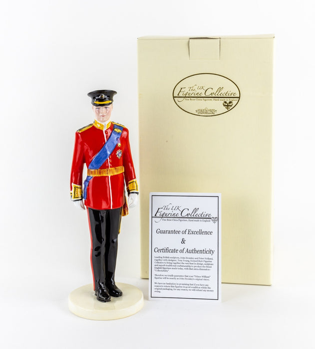 THE FIGURINE COLLECTIVE - PRINCE WILLIAM & KATE MIDDLETON WEDDING FIGURES, BOXED
