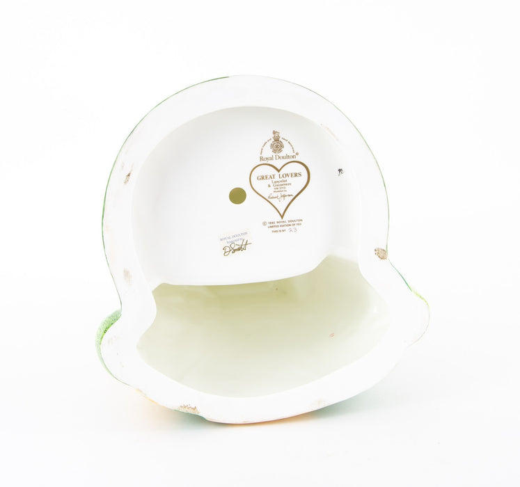 ROYAL DOULTON 'LANCELOT & GUINEVERE' GREAT LOVERS LIMITED EDITION FIGURE HN3112