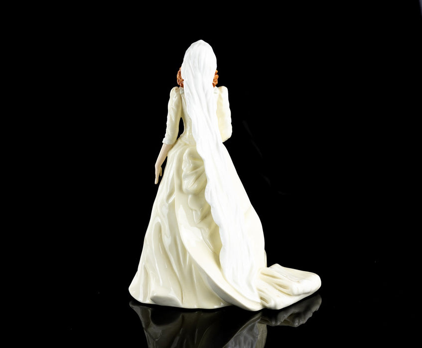 ROYAL DOULTON 'THE DUCHESS OF YORK' LIMITED EDITION ROYAL BRIDES FIGURE HN3086
