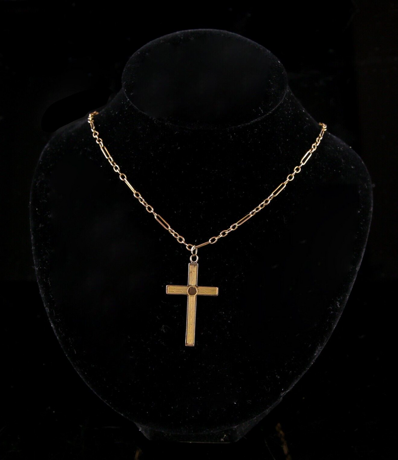 9ct YELLOW GOLD CROSS PENDANT on 9ct GOLD CHAIN, 6.6g, HALLMARKED, 48cm