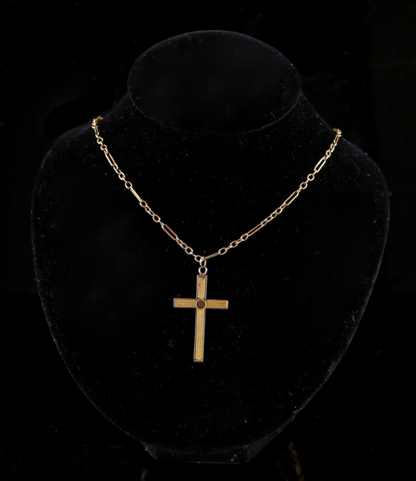 9ct YELLOW GOLD CROSS PENDANT on 9ct GOLD CHAIN, 6.6g, HALLMARKED, 48cm