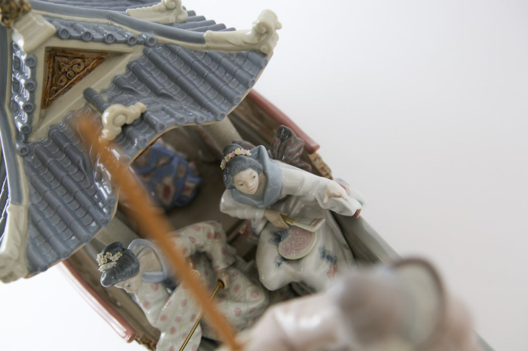 LLADRO 'KITAKAMI CRUISE' 1605 LARGE LIMITED EDITION BOAT FIGURE 236/500 & COA