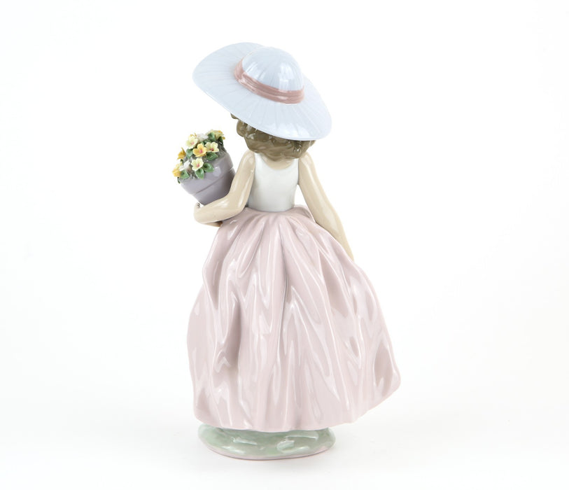 LLADRO 'A WISH COME TRUE' FIGURE MODEL 7676