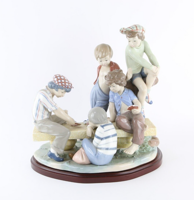 NAO BY LLADRO 'BOYS PLAYING CARDS' LARGE GROUP FIGURE MODEL 7084