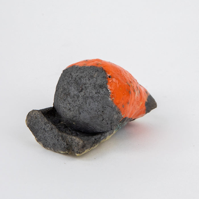 ROSEMARY WREN, OXSHOTT POTTERY - ROBIN, STUDIO ART RAKU BIRD FIGURE MODEL