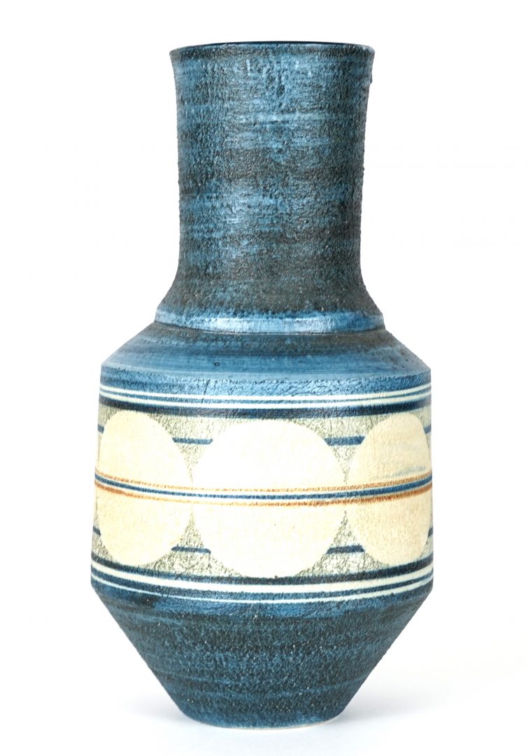 Troika Vase