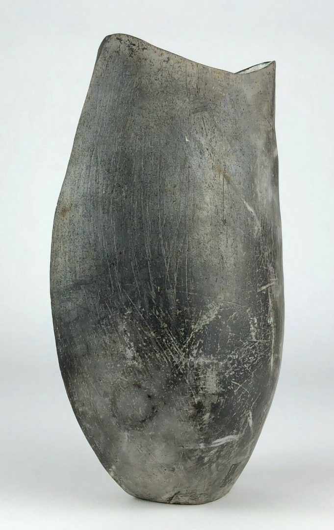 DAVID HOWARD JONES - c1980 BRITISH STUDIO ART POTTERY GREY RAKU ABSTRACT VASE