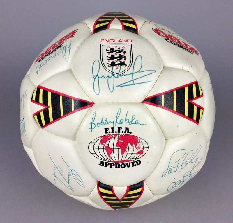 ENGLAND v POLAND, WORLD CUP 1989 - SQUAD TEAM SIGNED FIFA APPROVED MATCH FOOTBALL