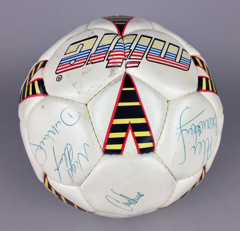 ENGLAND v POLAND, WORLD CUP 1989 - SQUAD TEAM SIGNED FIFA APPROVED MATCH FOOTBALL