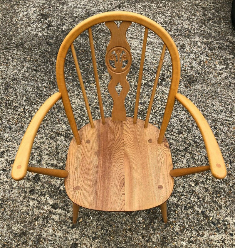 ERCOL - SET OF 6 BEECH/ELM BLONDE WINDSOR HOOP BACK DINING CHAIRS, MODEL 400