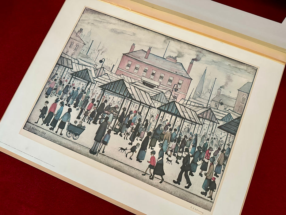 L.S. LAURENCE STEPHEN LOWRY 'MARKET SCENE IN A NORTHERN TOWN' SIGNED LIMITED EDITION PRINT