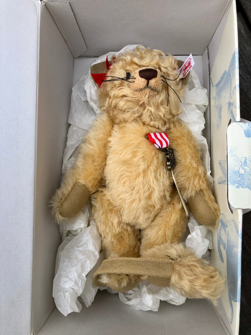 STEIFF 'COWARDLY LION' & 'WICKED WITCH' LIMITED EDITION WIZARD OF OZ TEDDY BEARS, BOXED