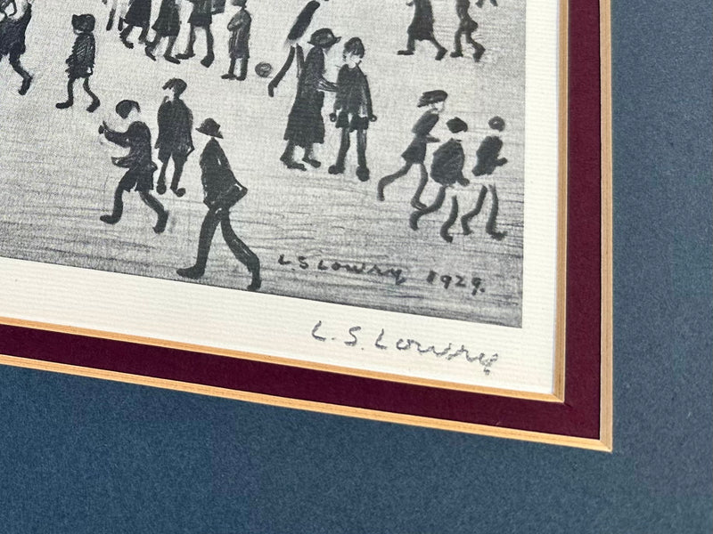 L.S. LAURENCE STEPHEN LOWRY, 'ST MARY'S CHURCH, BESWICK', SIGNED LIMITED EDITION PRINT 460/500