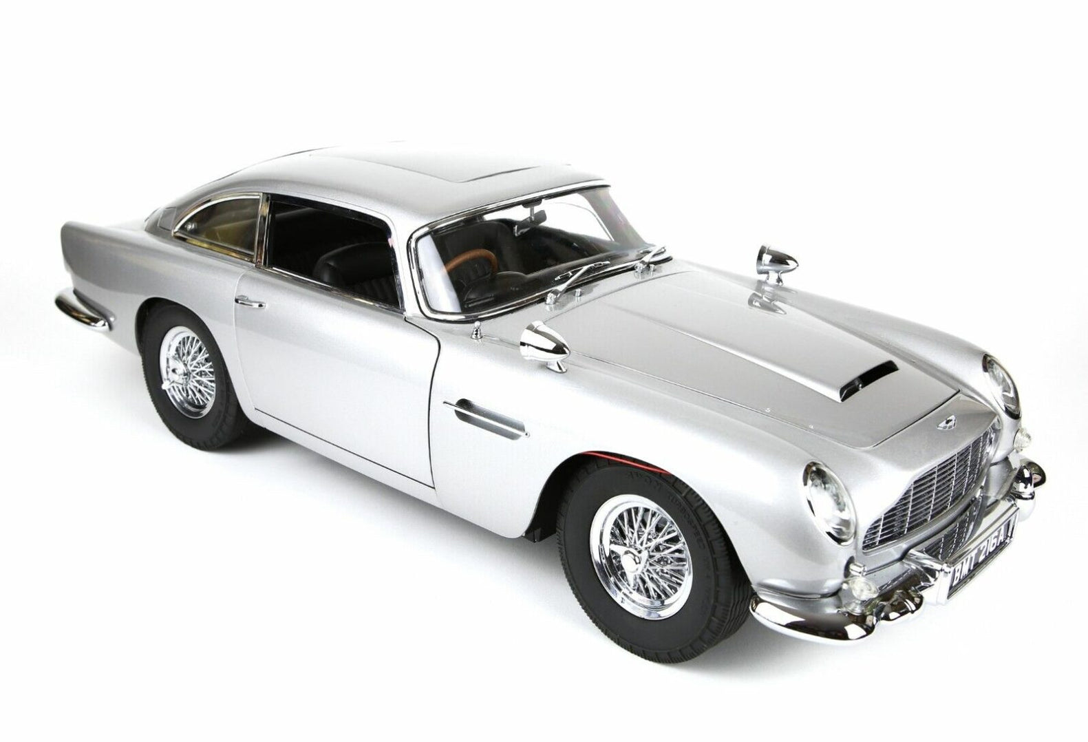 James Bond, Goldfinger -Aston Martin Db5- Eaglemoss 1:8 Scale Precision ...