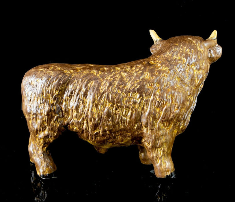 LARGE SYLVAC WARE POTTERY HIGHLAND BULL COW FIGURE MODEL