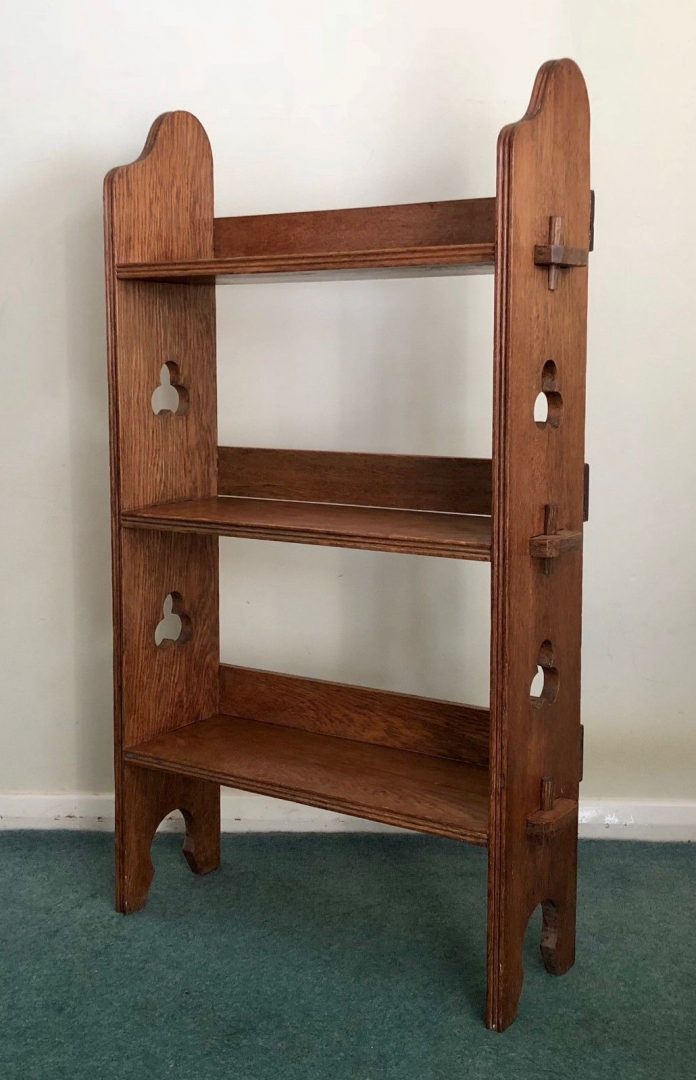 LIBERTY & Co. - ARTS & CRAFTS SOLID OAK 3-TIER SEDLEY BOOKCASE
