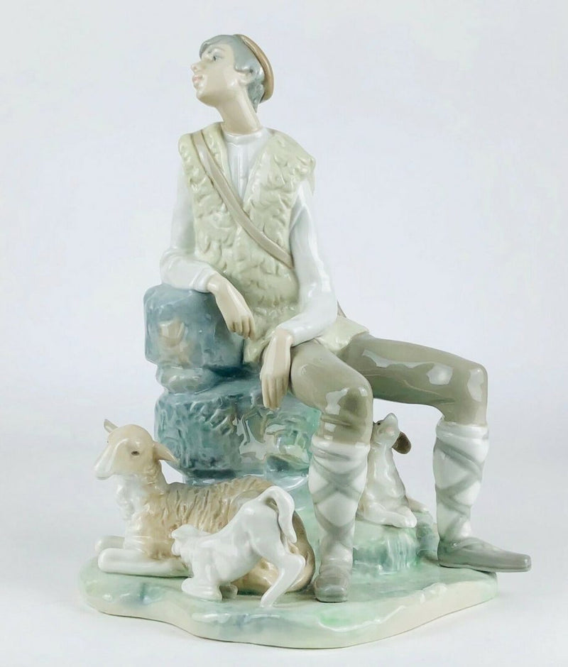 LLADRO -SHEPHERD RESTING- LARGE FIGURE 4571 SEATED BOY MAN DOG PUPPY SHEEP LAMB