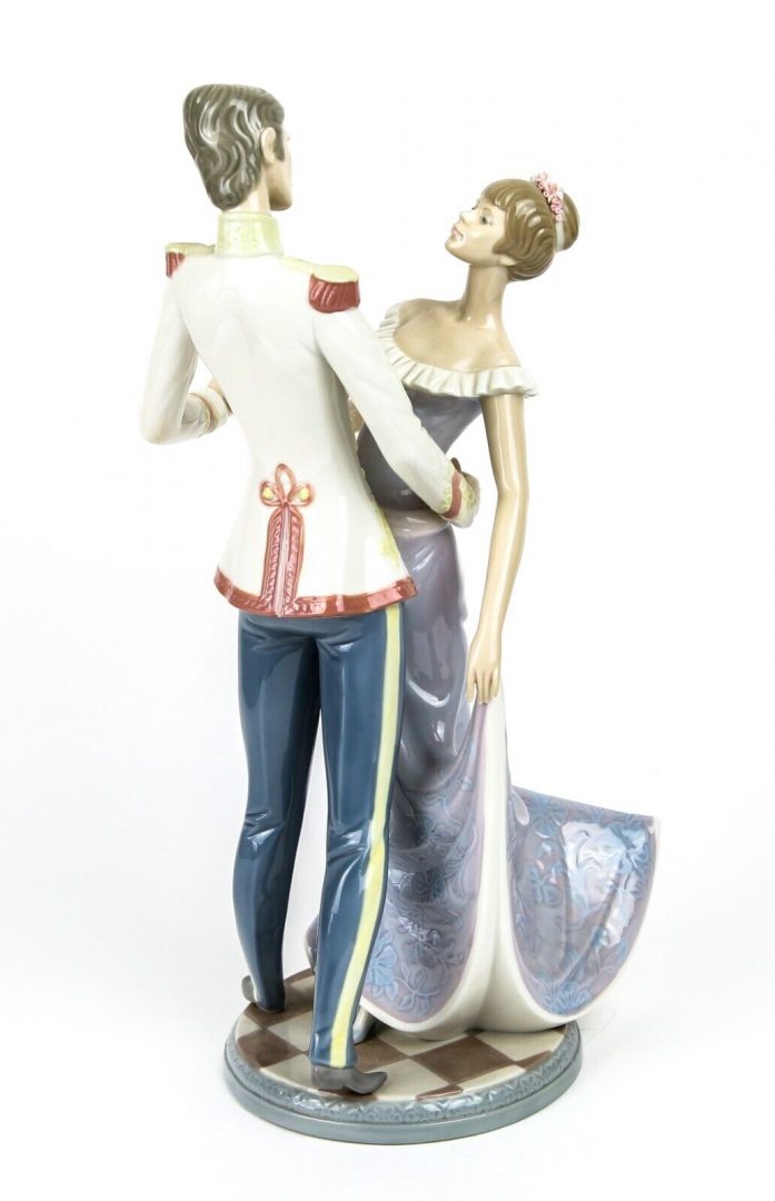 LLADRO -THE BALL, CINDERELLA &amp; PRINCE CHARMING- LARGE DANCING COUPLE FIGURE 5398