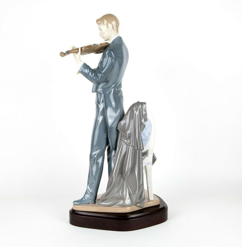 LLADRO -VIOLIN SONATA- LARGE MALE VIOLINIST ORCHESTRA FIGURE 1804, BOXED