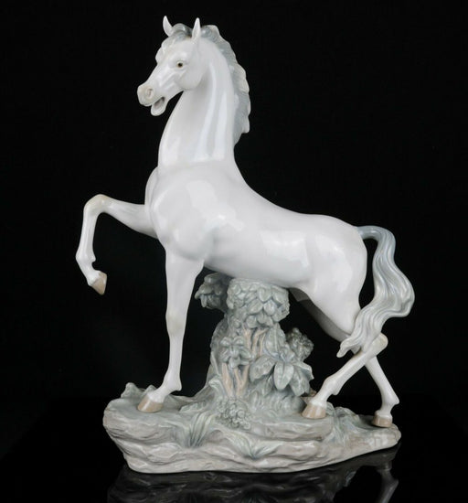 lladro horse figure
