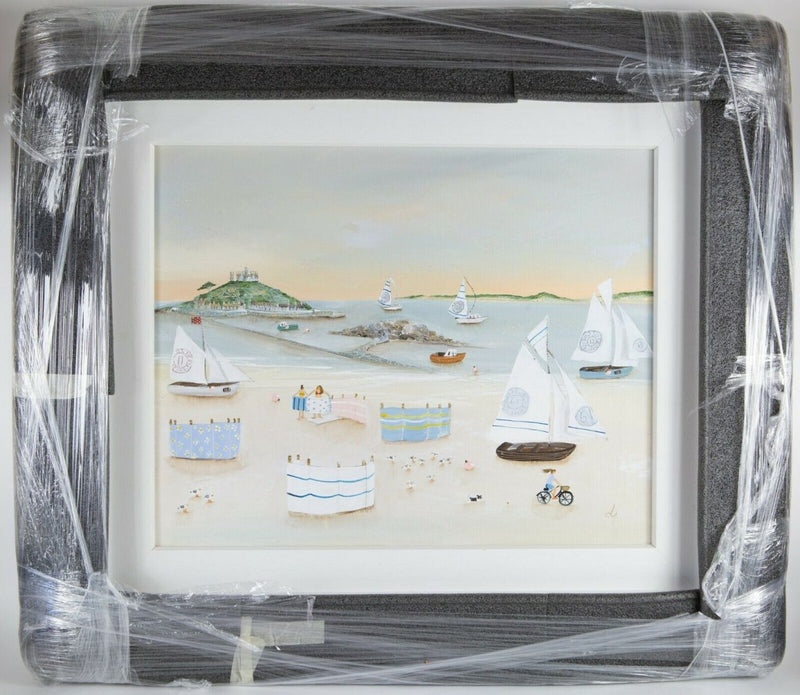 LUCY YOUNG (BRITISH, C20th) -LITTLE BOATS BY THE MOUNT- ST MICHAEL'S, OIL ON CANVAS PAINTING