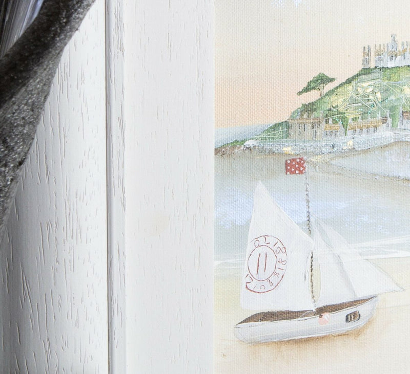 LUCY YOUNG (BRITISH, C20th) -LITTLE BOATS BY THE MOUNT- ST MICHAEL'S, OIL ON CANVAS PAINTING