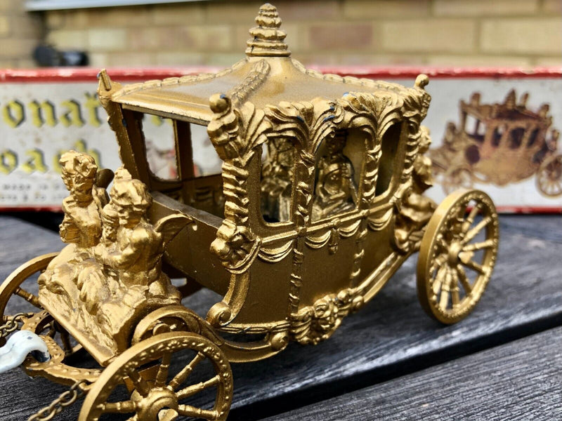 MOKO LESNEY MATCHBOX CORONATION COACH STATE ROAD LANDAU, KING & QUEEN, BOXED