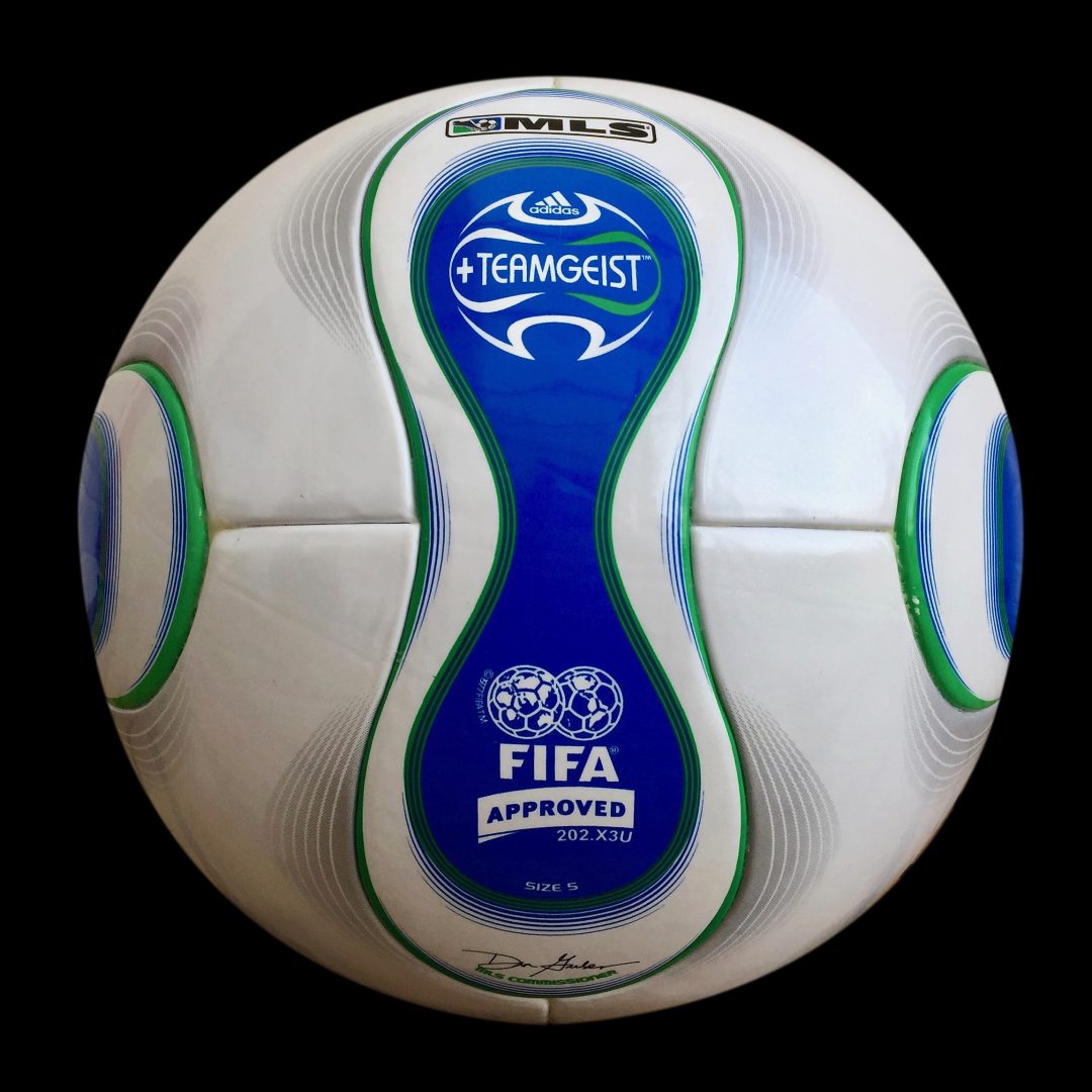 teamgeist football