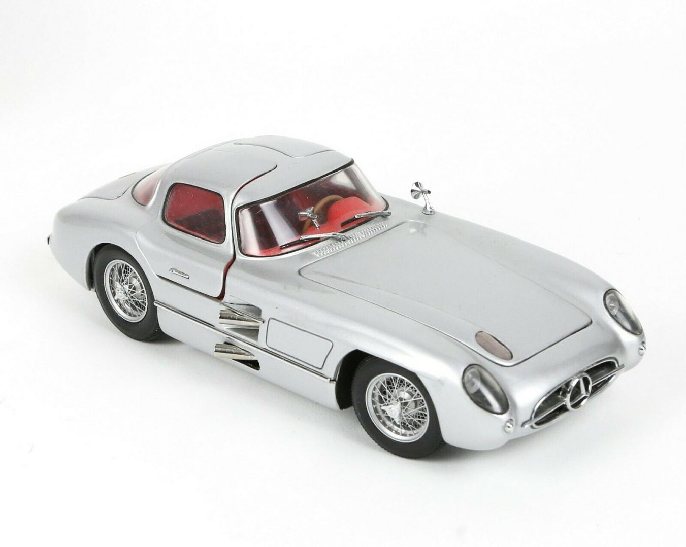 Pauls Model Art -Mercedes Benz 300 Slr Coupe 1955- 1:24 Scale Precision ...