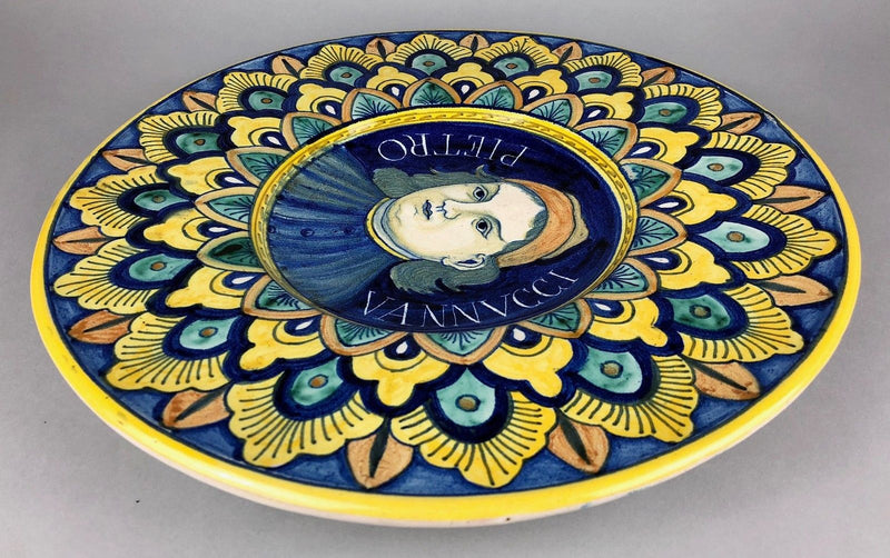 PIETRO VANNUCCI - DERUTA ITALIAN MAIOLICA STUDIO ART POTTERY CHARGER PLATE PLAQUE