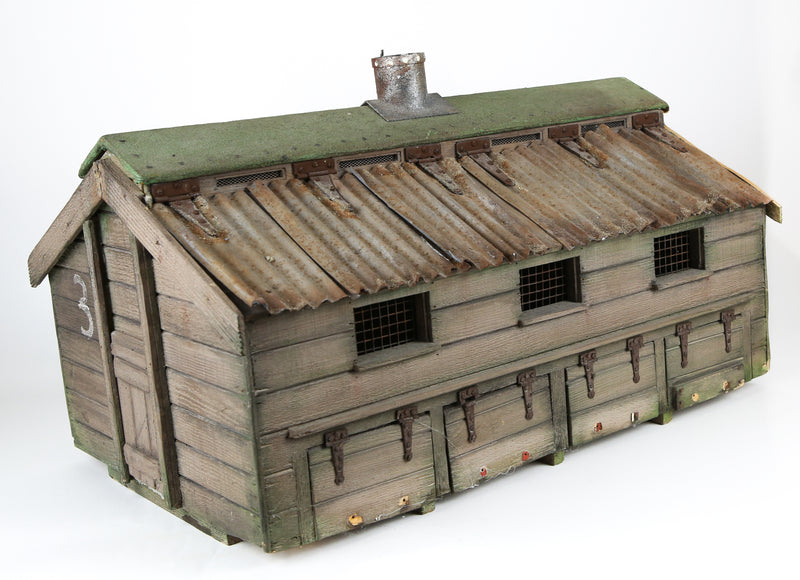 CHICKEN RUN (2000) - AARDMAN ANIMATIONS COOP HUT No.3 FILM MOVIE PROP MODEL