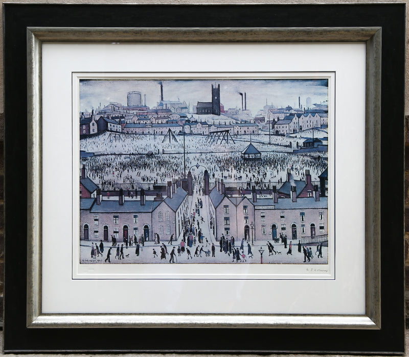 L.S. LAURENCE STEPHEN LOWRY 'BRITAIN AT PLAY' SIGNED LIMITED EDITION PRINT 1/850
