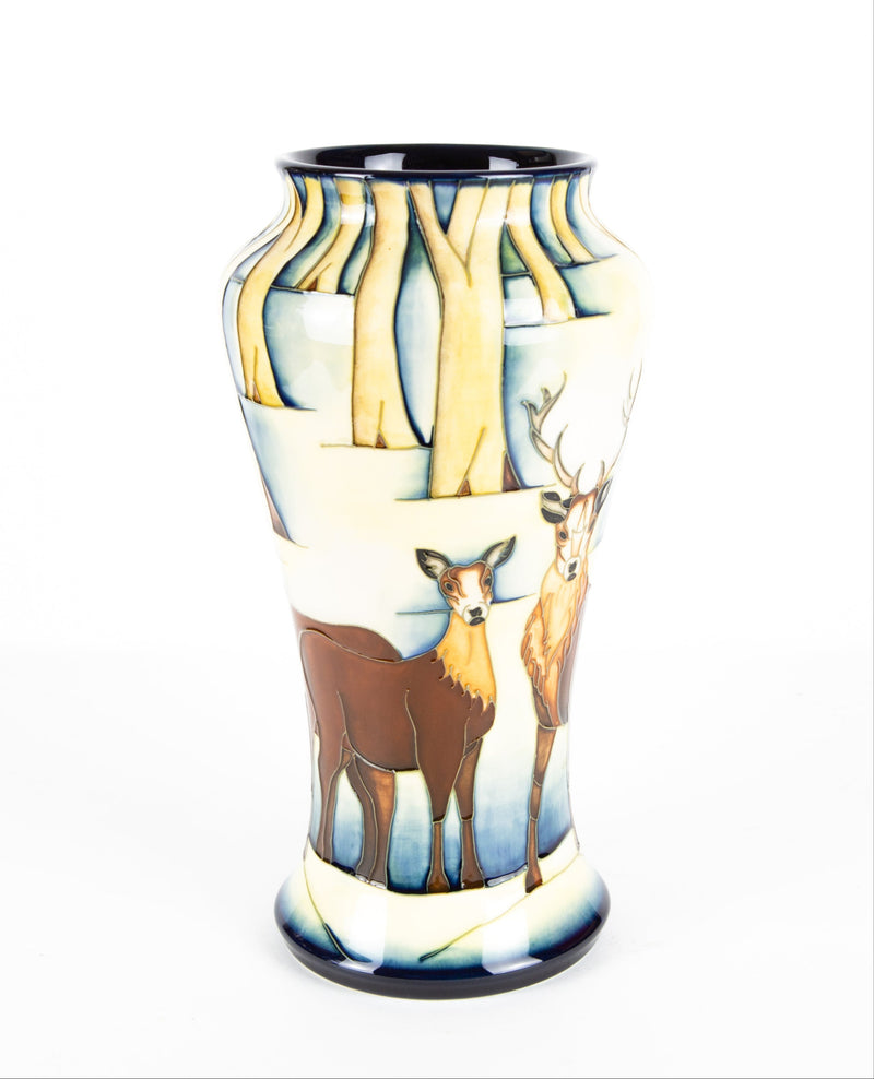 MOORCROFT POTTERY 'WILD HIGHLANDERS' 2002 LARGE CHRISTMAS REIN DEER VASE