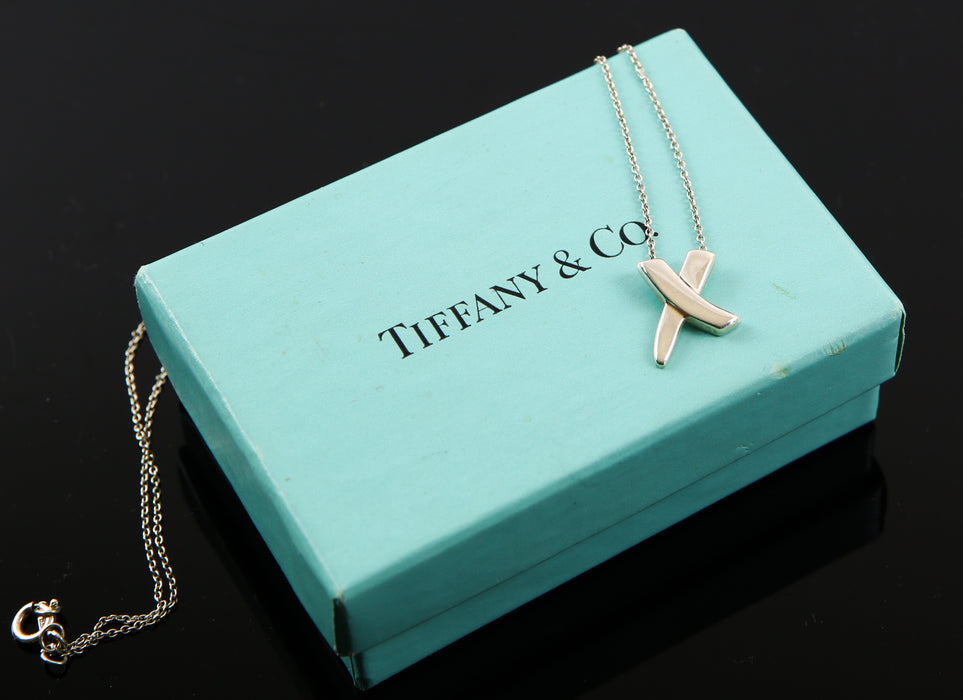 PALOMA PICASSO, TIFFANY & Co 925 STERLING SILVER GRAFFITI CROSS PENDANT NECKLACE